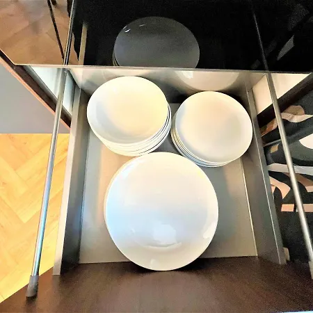 Bravo 5 Sluneční pobřeží