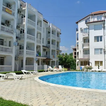 Διαμέρισμα Bravo 5 *