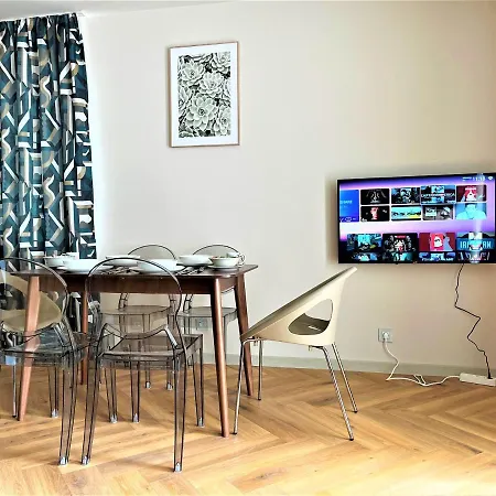 Bravo 5 * Slantchev Briag