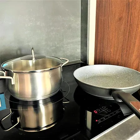 Διαμέρισμα Bravo 5 *